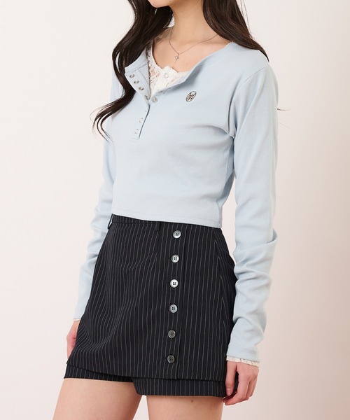 hazyl(ヘイジル)の「button design skort/ボタンデザインスカパン(スカート・レディース・グレー/ネイビー・MEDIUM/SMALL)」の17枚目の写真