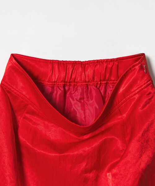 EMMEL REFINES(エメルリファインズ)の「<EMMEL REFINES>EM サテン ナロー スカート(スカート・レディース・ナチュラル/レッド・S/M)」の12枚目の写真