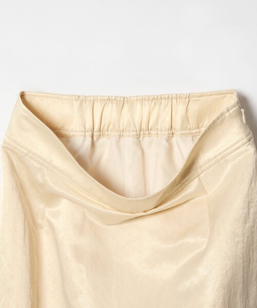 EMMEL REFINES(エメルリファインズ)の「<EMMEL REFINES>EM サテン ナロー スカート(スカート・レディース・ナチュラル/レッド・S/M)」の19枚目の写真