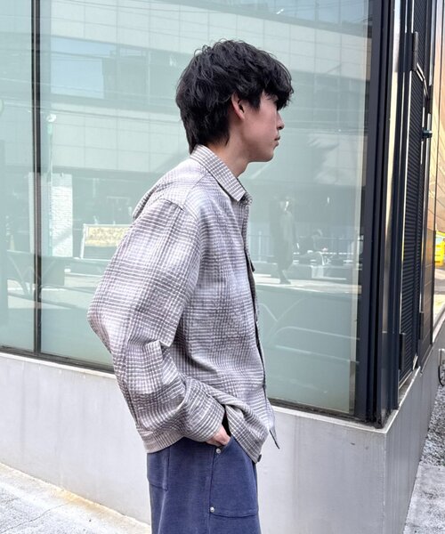 CIAOPANIC TYPY(チャオパニックティピー)の「【着心地◎】ユニセックス/シアサッカーフェードチェックシャツ(シャツ/ブラウス・メンズ・グリーン/ベージュ/グレー・MEDIUM/LARGE)」の16枚目の写真