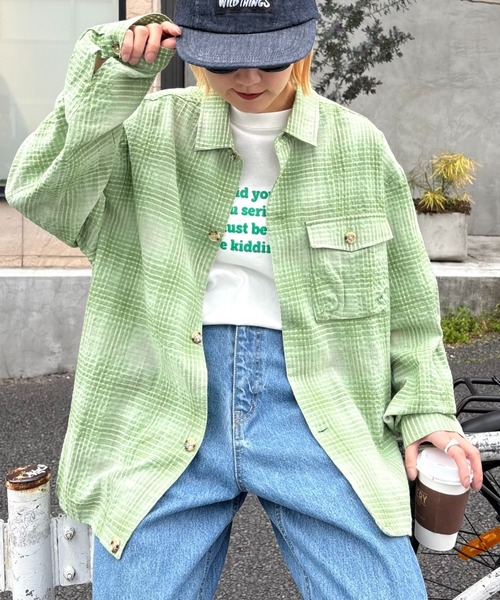 CIAOPANIC TYPY(チャオパニックティピー)の「【着心地◎】ユニセックス/シアサッカーフェードチェックシャツ(シャツ/ブラウス・レディース・グリーン/ベージュ/グレー・MEDIUM/LARGE)」の1枚目の写真