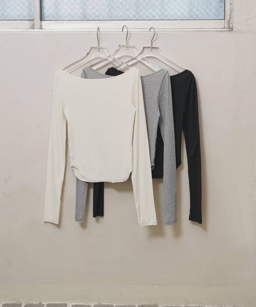 TODAYFUL（トゥデイフル）の「TODAYFUL　Soft Fraise Tops ソフトフライストップス/12620603（Tシャツ/カットソー・レディース・スミクロ/グレー/アイボリー・ONE SIZE）」の9枚目の写真