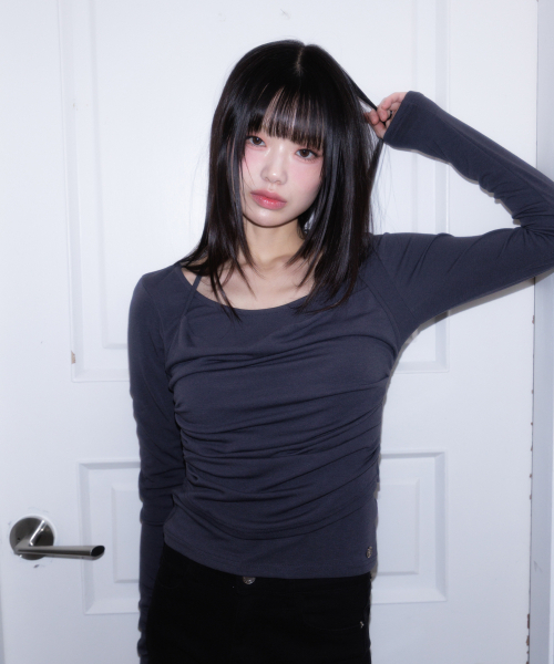 ROSEFRANTZ（ロゼフランツ）の「Drape Layered Halter Long Sleeve [Charcoal]（Tシャツ/カットソー・レディース・チャコールグレー・OS）」の12枚目の写真