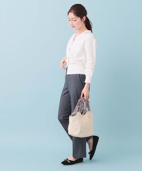 index(インデックス)の「ラメリリースリットVネックカーディガン【洗濯機OK】(カーディガン/ボレロ・レディース・ピンク系1/オフホワイト/チャコールグレー/ブルー・00)」の7枚目の写真