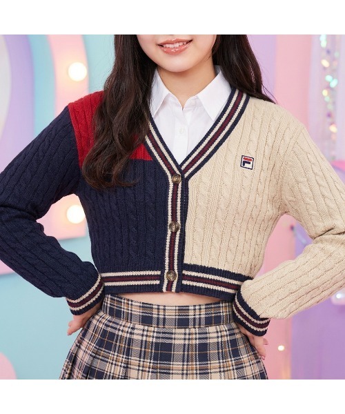 FILA（フィラ）の「KNIT CARDIGAN / ニットカーディガン（カーディガン/ボレロ・レディース・ネイビー/ベージュ/グリーン・XL/L/M）」の11枚目の写真