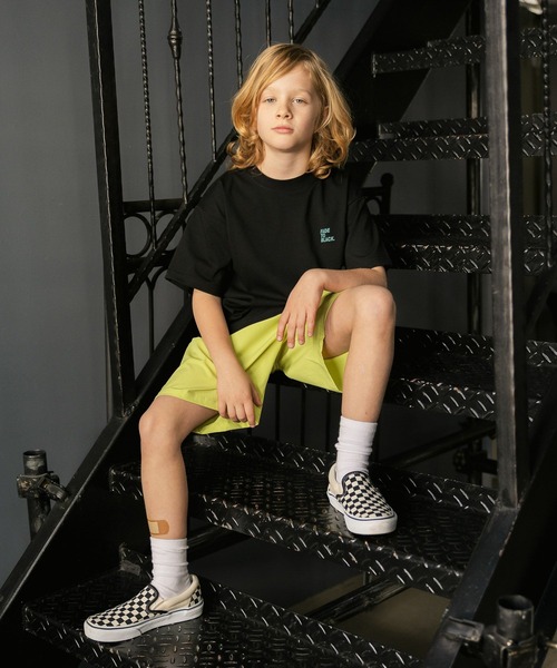 GLOBAL WORK（グローバルワーク）の「ヘビロッTEEプリント半袖/ 637854（Tシャツ/カットソー・キッズ・ブルー系1/グレー系その他5/アッシュグレー/ブルー/グレー系その他6/グレイッシュブルー/オレンジ/ブラック系2/ホワイト系2/ホワイト系1/ブラック系1/グリーン/ライトグレー・160cm/150cm/140cm/130cm）」の18枚目の写真