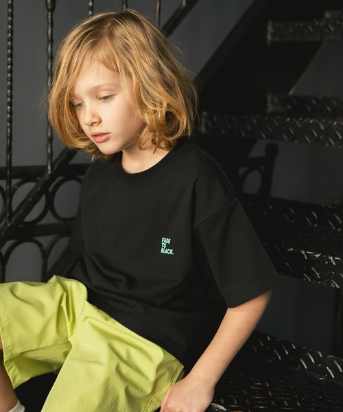 GLOBAL WORK（グローバルワーク）の「ヘビロッTEEプリント半袖/ 637854（Tシャツ/カットソー・キッズ・ブルー系1/グレー系その他5/アッシュグレー/ブルー/グレー系その他6/グレイッシュブルー/オレンジ/ブラック系2/ホワイト系2/ホワイト系1/ブラック系1/グリーン/ライトグレー・160cm/150cm/140cm/130cm）」の21枚目の写真