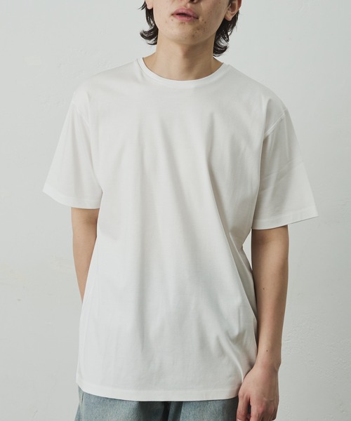 COLONY 2139(コロニートゥーワンスリーナイン)の「スマートクルーネック半袖Tシャツ(Tシャツ/カットソー・メンズ・ホワイト/ブラック/チャコールグレー・LARGE/MEDIUM/SMALL)」の2枚目の写真