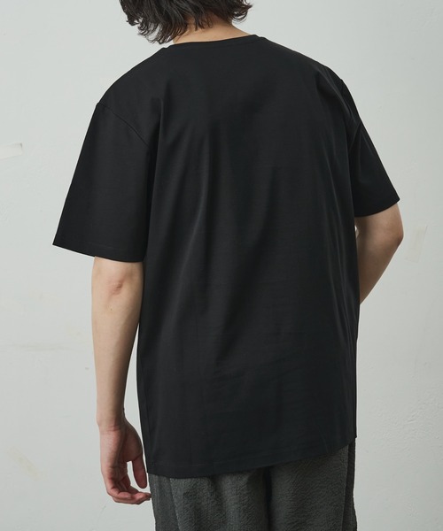 COLONY 2139(コロニートゥーワンスリーナイン)の「スマートクルーネック半袖Tシャツ(Tシャツ/カットソー・メンズ・ホワイト/ブラック/チャコールグレー・LARGE/MEDIUM/SMALL)」の12枚目の写真
