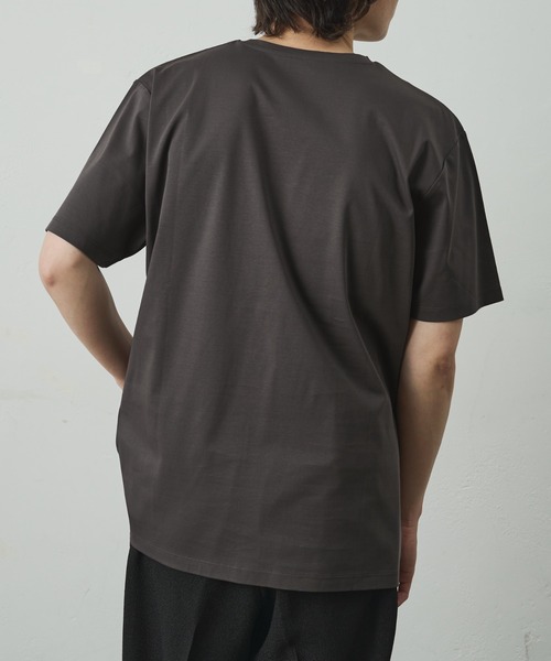 COLONY 2139(コロニートゥーワンスリーナイン)の「スマートクルーネック半袖Tシャツ(Tシャツ/カットソー・メンズ・ホワイト/ブラック/チャコールグレー・LARGE/MEDIUM/SMALL)」の20枚目の写真