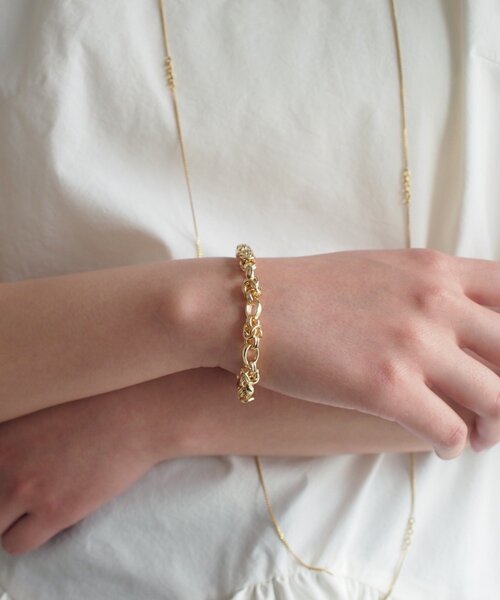 LOUNGEDRESS（ラウンジドレス）の「【GALENA/ガレナ】デザインチェーンブレス（ブレスレット・レディース・シルバー/ゴールド・FREE）」の2枚目の写真