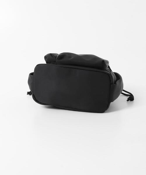 SENSE OF PLACE by URBAN RESEARCH（センスオブプレイスバイアーバンリサーチ）の「『撥水』ポケットデザインナイロンバッグ（ハンドバッグ・レディース・ブラウン/ブラック/アイボリー・ONE）」の13枚目の写真