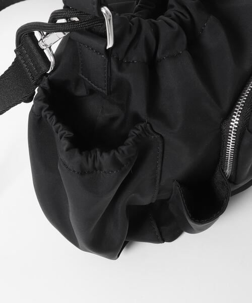 SENSE OF PLACE by URBAN RESEARCH（センスオブプレイスバイアーバンリサーチ）の「『撥水』ポケットデザインナイロンバッグ（ハンドバッグ・レディース・ブラウン/ブラック/アイボリー・ONE）」の15枚目の写真