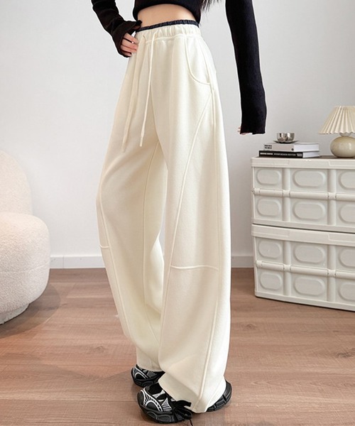 DAY CLOSET（デイ クローゼット）の「【大きいサイズ有/ゴム＆調節紐付き】立体切り替え×配色ライン。ハイウエスト ワイド スウェットパンツ レディース（その他パンツ・レディース・ライトグレー/ネイビー/ダークグレー/杢グレー/アイボリー/ブラック・XL/L/S/M）」の7枚目の写真