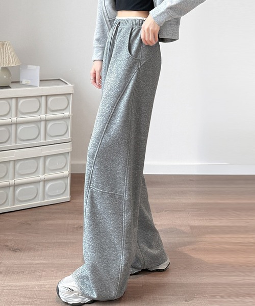 DAY CLOSET（デイ クローゼット）の「【大きいサイズ有/ゴム＆調節紐付き】立体切り替え×配色ライン。ハイウエスト ワイド スウェットパンツ レディース（その他パンツ・レディース・ライトグレー/ネイビー/ダークグレー/杢グレー/アイボリー/ブラック・XL/L/S/M）」の15枚目の写真