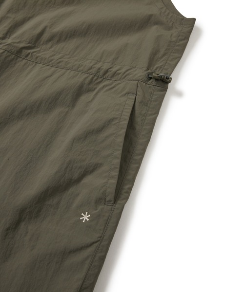 Snow Peak(スノーピーク)の「Snow Peak / Taslan Women's Overalls タスラン レディース オーバーオール 海外限定(サロペット/オーバーオール・レディース・カーキ/チャコール・S/M/L)」の6枚目の写真