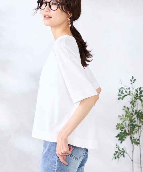 GALLORIA（ギャローリア）の「アートロゴプリントゆるシルエットＴシャツ（Tシャツ/カットソー・レディース・オフホワイト/ネイビー/ライトピンク・S/M/LL/L）」の6枚目の写真