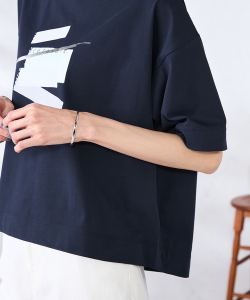 GALLORIA（ギャローリア）の「アートロゴプリントゆるシルエットＴシャツ（Tシャツ/カットソー・レディース・オフホワイト/ネイビー/ライトピンク・S/M/LL/L）」の12枚目の写真