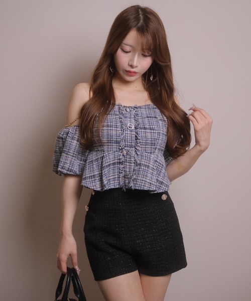 LIPSERVICE(リップサービス)の「サイドボタンショートパンツ(その他パンツ・レディース・アイボリー/ブルー系その他2/ブラック/ネイビー・S/M)」の5枚目の写真