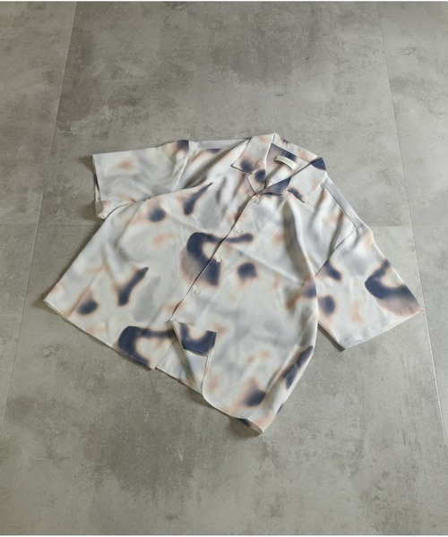 many men many mind（メニーメンメニーマインド）の「MANYMENMANYMINDS / ポリエステルマイクロメッシュ/総柄シャツ/カモ/リアルツリー/アブストラクト（シャツ/ブラウス・メンズ・ベージュ/ブラック/カーキ/オレンジ/ホワイト・X-LARGE/LARGE/MEDIUM）」の5枚目の写真