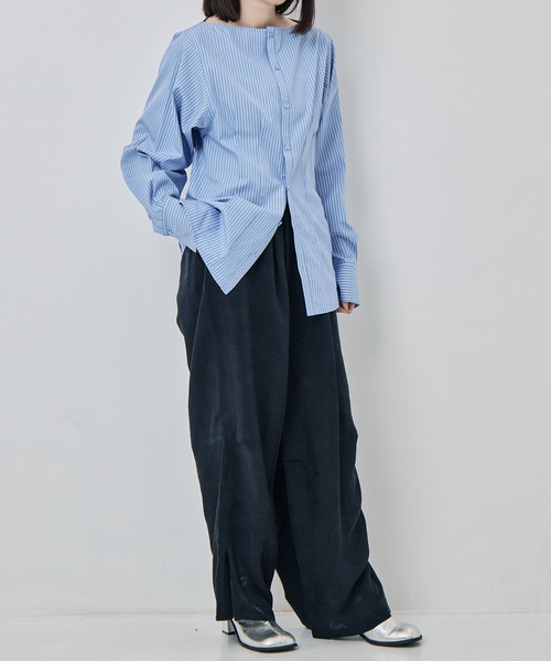 JANE SMITH / JOHN SMITH（ジェーンスミスジョンスミス）の「[JANE SMITH/ジェーン・スミス]STRIPE WASHED COTTON BROAD BOATNECK SHAPE BLOUSE（シャツ/ブラウス・レディース・ライトブルー・38/36）」の3枚目の写真