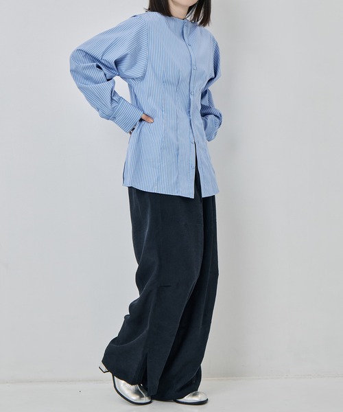 JANE SMITH / JOHN SMITH（ジェーンスミスジョンスミス）の「[JANE SMITH/ジェーン・スミス]STRIPE WASHED COTTON BROAD BOATNECK SHAPE BLOUSE（シャツ/ブラウス・レディース・ライトブルー・38/36）」の4枚目の写真