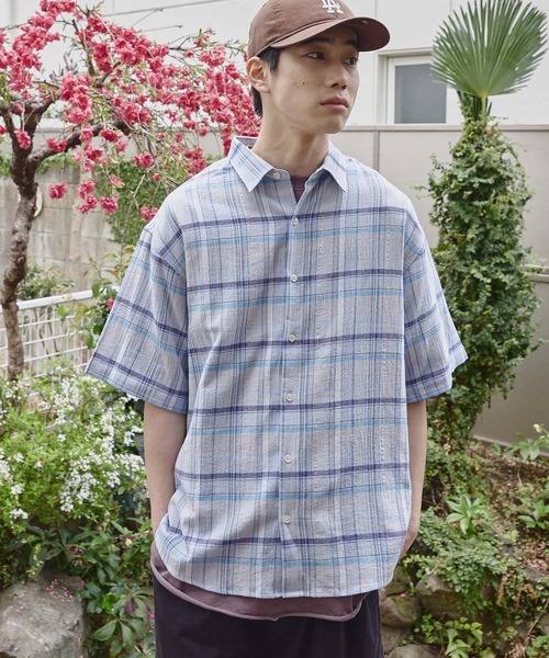 niko and...(ニコアンド)の「マドラスドビーチェックシャツ(シャツ/ブラウス・メンズ・サックスブルー/イエロー/ピンク・LARGE/MEDIUM)」の7枚目の写真