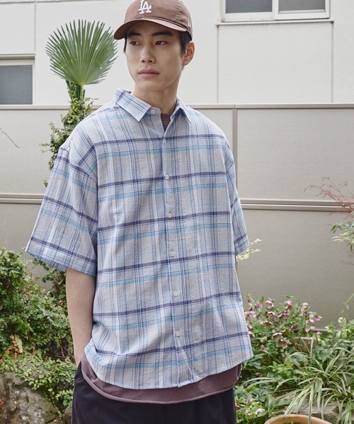 niko and...(ニコアンド)の「マドラスドビーチェックシャツ(シャツ/ブラウス・メンズ・サックスブルー/イエロー/ピンク・LARGE/MEDIUM)」の8枚目の写真