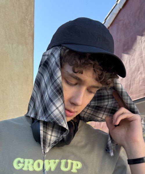 CIAOPANIC TYPY(チャオパニックティピー)の「【UNISEX】バンダナ付きナイロンロゴキャップ(キャップ・メンズ・ブラック/ベージュ/ネイビー/レッド・ONE SIZE)」の11枚目の写真