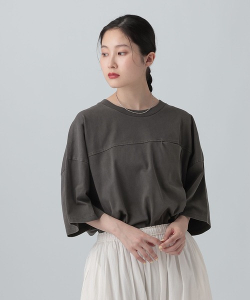 LEPSIM(レプシィム)の「ピグメントBIGT 670140(Tシャツ/カットソー・レディース・カーキ/オレンジ/オフホワイト/チャコールグレー・FREE)」の3枚目の写真