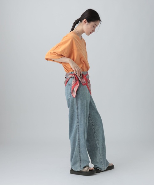 LEPSIM(レプシィム)の「ピグメントBIGT 670140(Tシャツ/カットソー・レディース・カーキ/オレンジ/オフホワイト/チャコールグレー・FREE)」の5枚目の写真