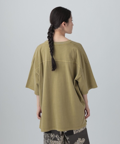 LEPSIM(レプシィム)の「ピグメントBIGT 670140(Tシャツ/カットソー・レディース・カーキ/オレンジ/オフホワイト/チャコールグレー・FREE)」の11枚目の写真