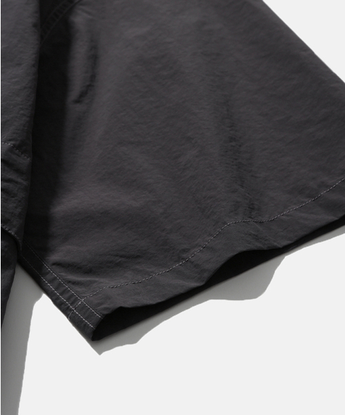 MOIF（モイフ）の「[SS26] RIDGE TRAIL H/S SHIRT / CHARCOAL（シャツ/ブラウス・メンズ・その他・1(S)/2(M)/3(L)）」の3枚目の写真