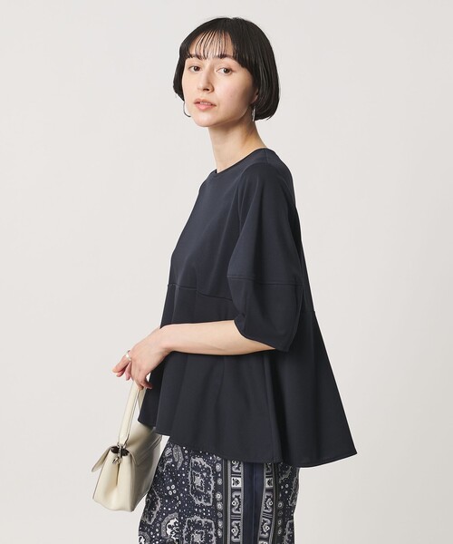 UNITED ARROWS(ユナイテッドアローズ)の「ポンチ ペプラム ショートスリーブ カットソー(Tシャツ/カットソー・レディース・ブラック/ホワイト/ネイビー・FREE)」の5枚目の写真
