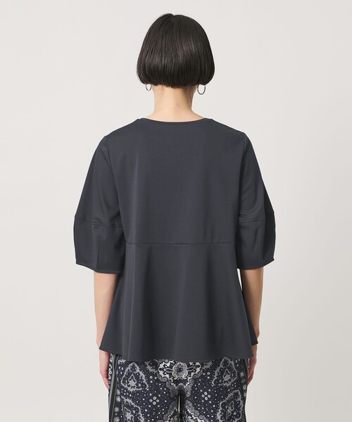 UNITED ARROWS(ユナイテッドアローズ)の「ポンチ ペプラム ショートスリーブ カットソー(Tシャツ/カットソー・レディース・ブラック/ホワイト/ネイビー・FREE)」の15枚目の写真