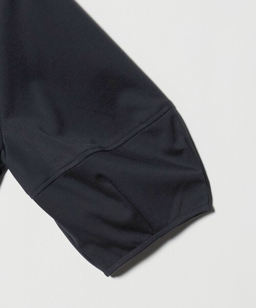 UNITED ARROWS(ユナイテッドアローズ)の「ポンチ ペプラム ショートスリーブ カットソー(Tシャツ/カットソー・レディース・ブラック/ホワイト/ネイビー・FREE)」の19枚目の写真