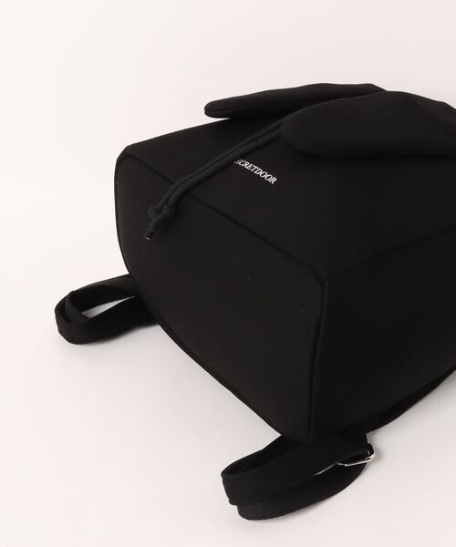 SecretDoor（シークレットドア）の「［Secret Door シークレットドア］500mlペットボトル対応！うさみみ フードデザイン リュック（バックパック/リュック・レディース・ブラック/ピンク/ホワイト・FREE）」の5枚目の写真