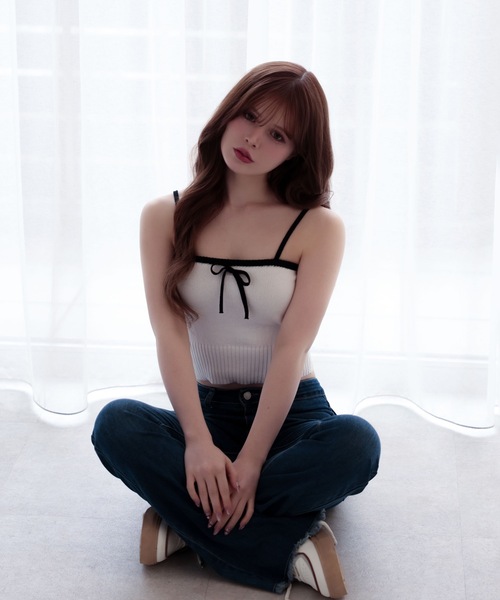 M DOLLY(エムドリー)の「Bicolor ribbon ellis knit camisole / バイカラーエリスリボンニットキャミソール(キャミソール・レディース・ホワイト/ベージュ/ブラック・FREE)」の8枚目の写真