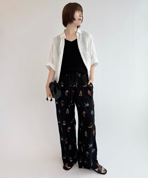 SLOBE IENA（スローブイエナ）の「《シリーズあり》リネンコットンBOXシャツ（シャツ/ブラウス・レディース・ホワイト/ピンク/ベージュ/ネイビー・FREE）」の14枚目の写真