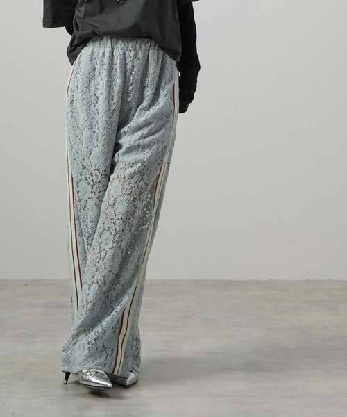 CONVERSE TOKYO(コンバーストウキョウ)の「SIDE LINE LACE PANTS(その他パンツ・レディース・ブラック/ブルー・FREE)」の22枚目の写真