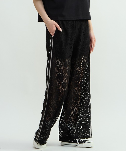 CONVERSE TOKYO(コンバーストウキョウ)の「SIDE LINE LACE PANTS(その他パンツ・レディース・ブラック/ブルー・FREE)」の2枚目の写真