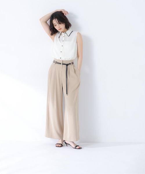 NATURAL BEAUTY BASIC(ナチュラルビューティーベーシック)の「【山本里菜さんコラボ】レーストリミングカラーブラウス(シャツ/ブラウス・レディース・ホワイト系その他/ネイビー系/ピンク系その他2・SMALL/MEDIUM)」の4枚目の写真