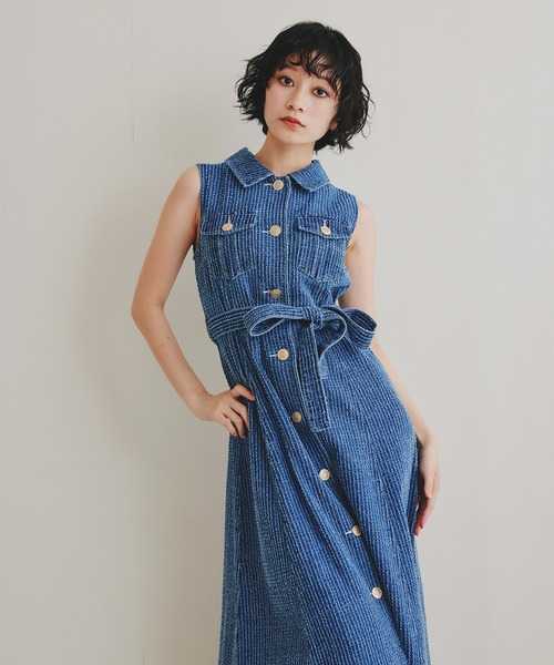 REDYAZEL(レディアゼル)の「レーザーカットデニムロングシャツワンピース(ワンピース・レディース・ホワイト/ネイビー/サックスブルー・SMALL/MEDIUM)」の11枚目の写真
