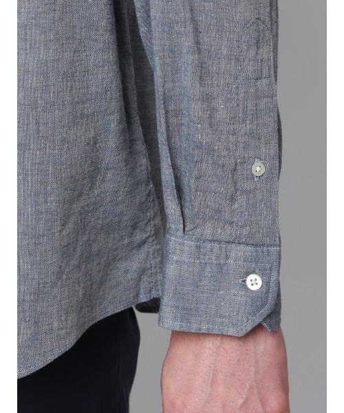 SUIT SQUARE(スーツスクエア)の「レギュラーカラーシャツ/長袖/ウォッシャブル/コットンリネンダンガリー/無地(ビジネスシャツ・メンズ・ベージュ/ブルー/ホワイト・M/L/S/LL)」の6枚目の写真