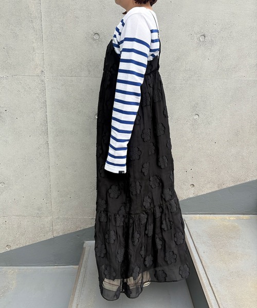 Dot&Stripes CHILD WOMAN(ドットアンドストライプス チャイルドウーマン)の「シアーフラワーカットジャカードキャミワンピース(ワンピース・レディース・ブラック・FREE)」の9枚目の写真