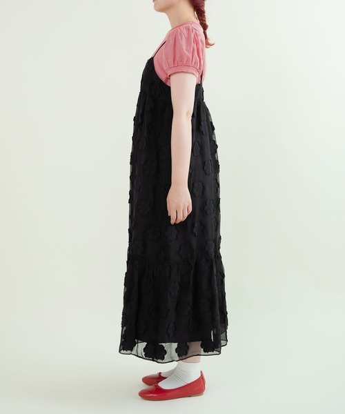 Dot&Stripes CHILD WOMAN(ドットアンドストライプス チャイルドウーマン)の「シアーフラワーカットジャカードキャミワンピース(ワンピース・レディース・ブラック・FREE)」の19枚目の写真
