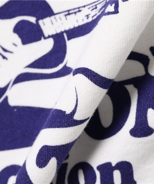 HYSTERIC GLAMOUR（ヒステリックグラマー）の「VACATION DAY pt SW（スウェット・メンズ・ネイビー/トップグレー/ホワイト・SMALL/MEDIUM/LARGE）」の4枚目の写真