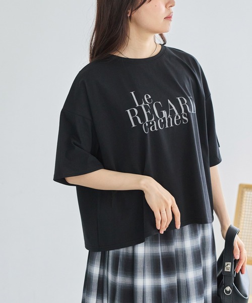 LAVEANGE(ラビアンジェ)の「ワイドシルエットロゴTシャツ|大人カジュアル/こなれ感 / 抜け感/オーバーサイズ/ゆるシルエット/半袖(Tシャツ/カットソー・レディース・オフホワイト/ブラック/ブラウン・4L/3L/LL/M/5L)」の22枚目の写真