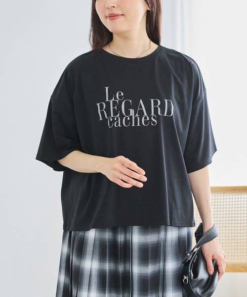 LAVEANGE(ラビアンジェ)の「ワイドシルエットロゴTシャツ|大人カジュアル/こなれ感 / 抜け感/オーバーサイズ/ゆるシルエット/半袖(Tシャツ/カットソー・レディース・オフホワイト/ブラック/ブラウン・4L/3L/LL/M/5L)」の20枚目の写真