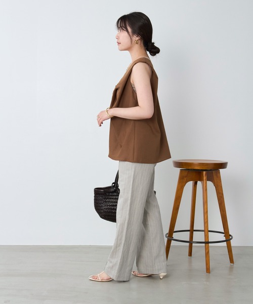MICA&DEAL（マイカ＆ディール）の「2WAYツイストノースリーブブラウス（シャツ/ブラウス・レディース・ブラウン/ベージュ/ブラック・FREE）」の14枚目の写真